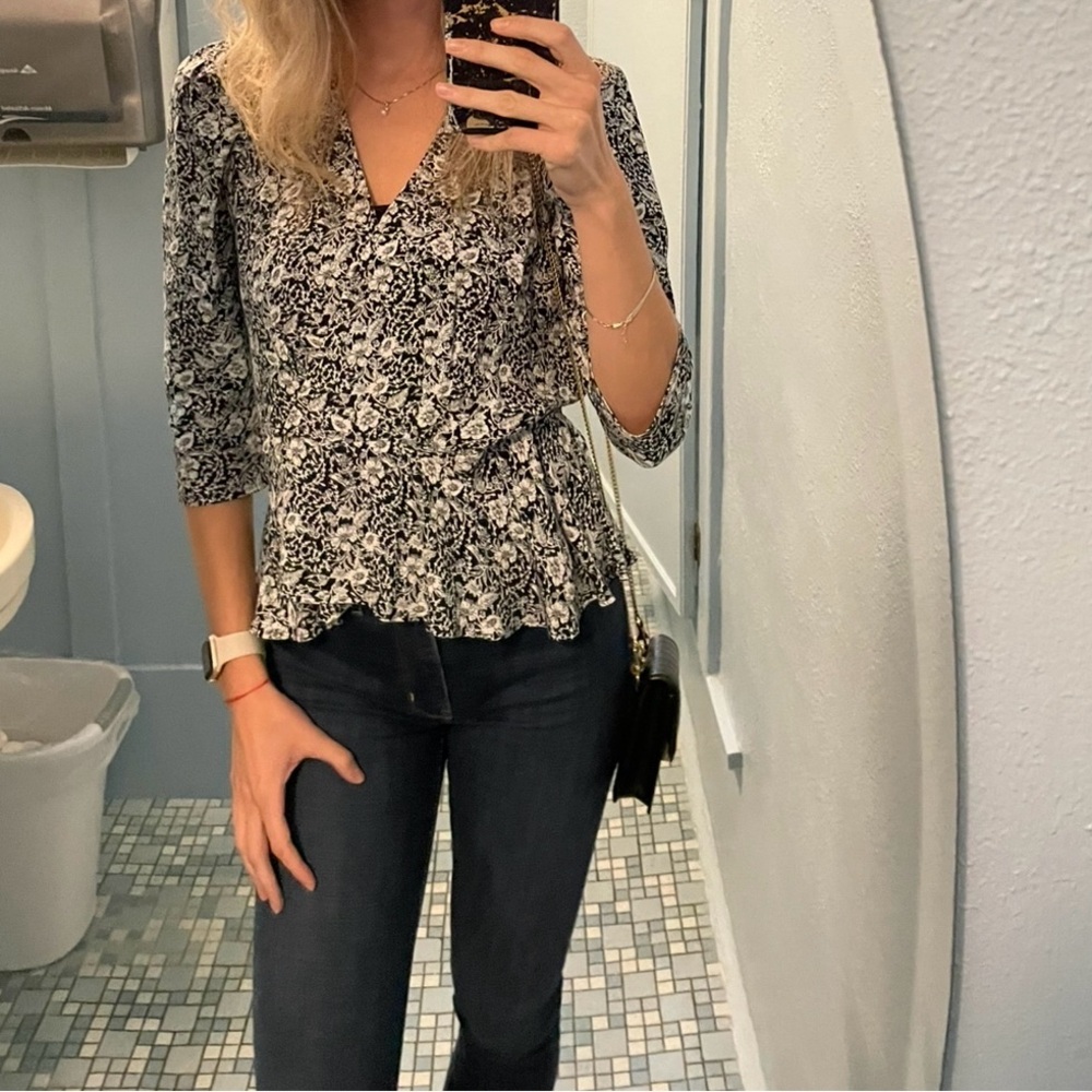 Banana Republic Black & White Top